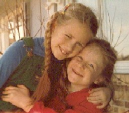 sally-and-tricia-as-little-girls